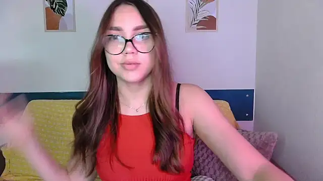 NebulaHavenn online show from February 6, 5:49 pm