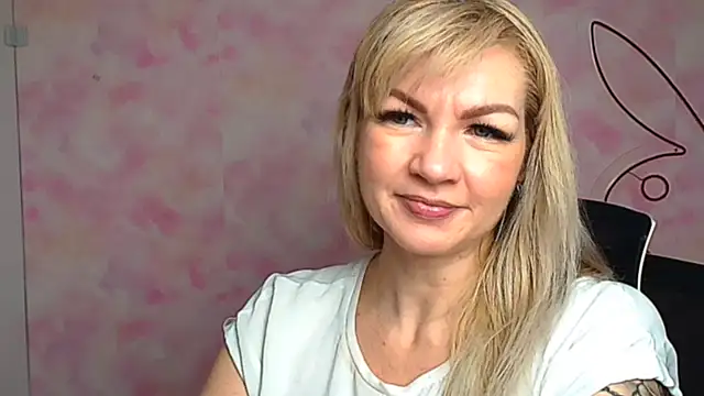 Madonna Fire online show from March 11, 12:52 pm