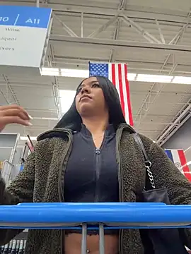 AnahiSkye online show from February 16, 5:35 pm