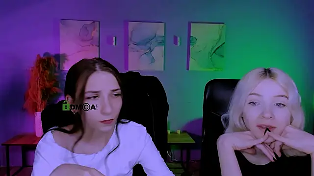 sweetie chloe  online show from March 24, 9:47 am