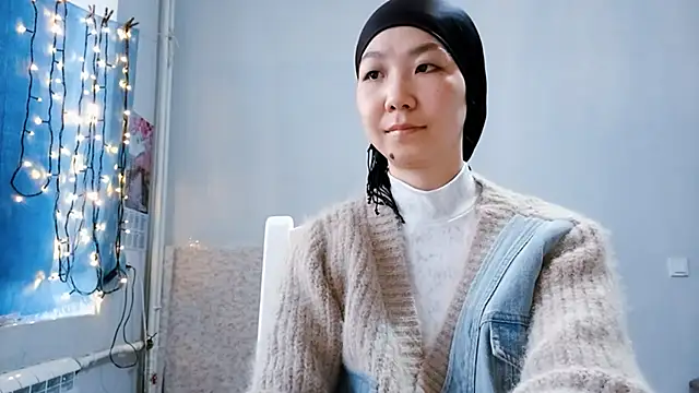 VuiCutie online show from January 9, 4:06 am