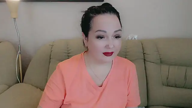 infinity loveliness online show from November 9, 7:04 am