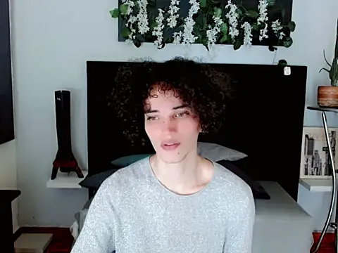 sora jun online show from April 2, 2:03 pm