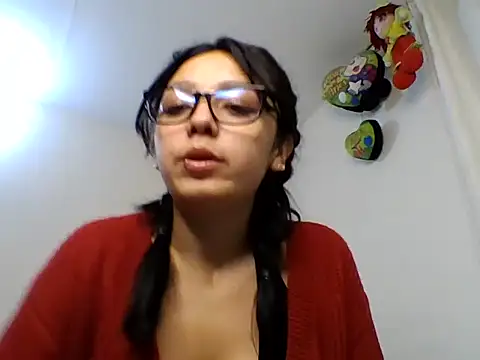 persefxne online show from February 12, 2:35 am