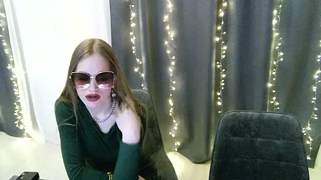 ZaraCharming online show from February 19, 7:02 pm