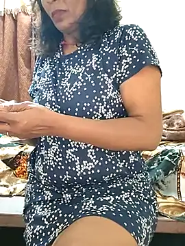 Meena Meenakshi online show from February 21, 6:30 pm