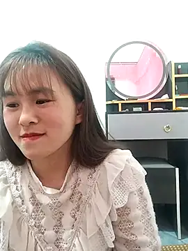 Sexy-girl123 online show from April 2, 1:41 pm