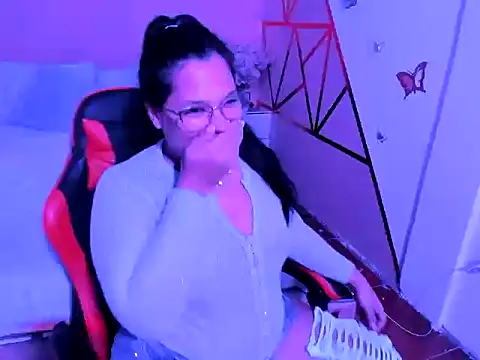 CamAlexa online show from January 10, 12:26 am