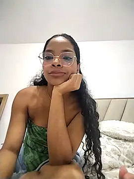 KATALINA SANTANA  online show from February 6, 1:53 am