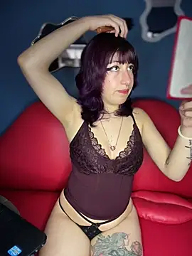 SweetMilly online show from January 6, 9:18 pm