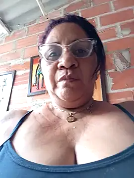Sammylatinaxxx online show from May 3, 6:00 pm