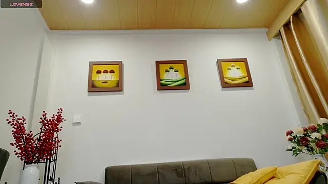 Fiona y online show from March 12, 8:50 am