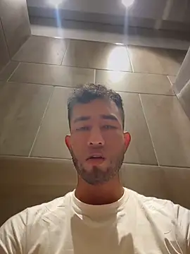 liam bronw online show from June 11, 6:05 pm