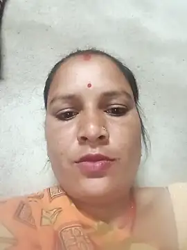 Hot hiuj online show from April 11, 7:39 pm