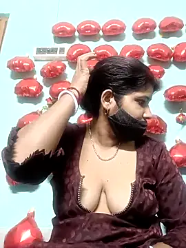 Monisha9876 online show from February 11, 12:03 am