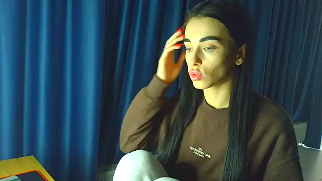 Vlada Elfie online show from February 15, 12:37 pm