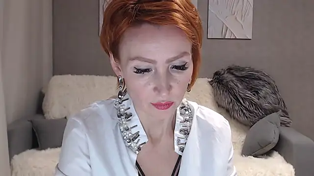 Miss RedFoxy online show from March 18, 3:22 am