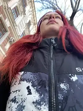 Lily Viola online show from March 6, 6:41 am