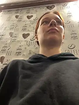 Lily Viola online show from May 31, 2:23 pm
