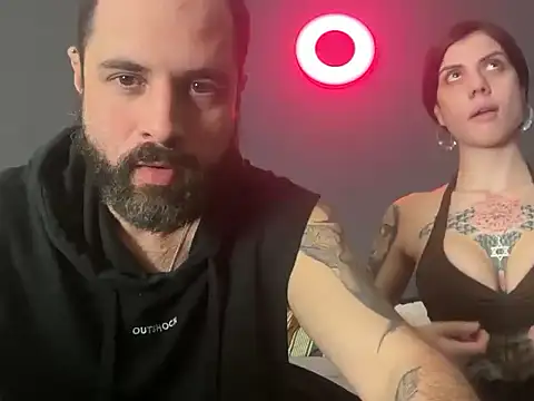 BrazilianDaddyLittleGrl online show from January 14, 8:14 pm