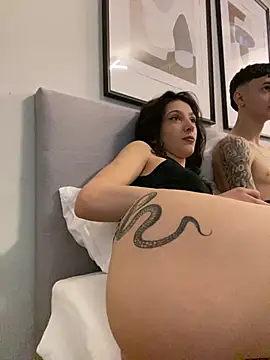 HotKittenx online show from April 22, 12:57 pm