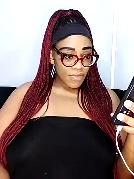 Sultrydiva1 online show from March 29, 8:30 pm