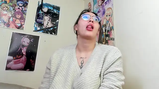 abril onnel online show from September 8, 7:13 pm