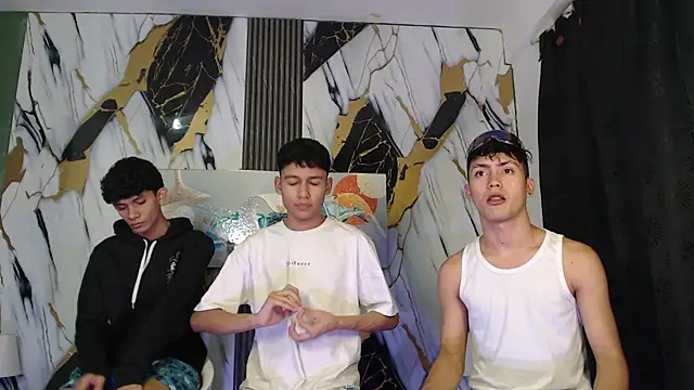 AVENGER BOYS2026 online show from May 5, 7:17 pm