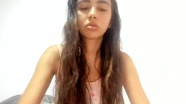 Sarah sumemers online show from March 9, 8:45 pm