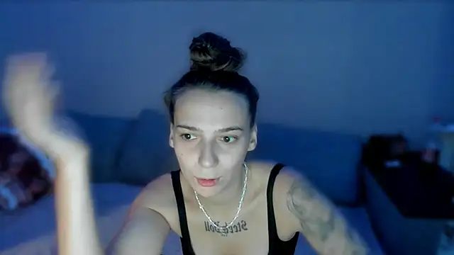 AnnaMized online show from January 9, 9:03 am