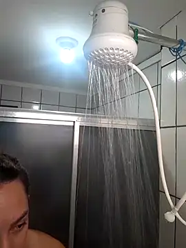 ofjuliaa online show from March 4, 6:58 pm