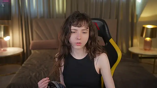 Orly flame online show from March 6, 3:29 pm