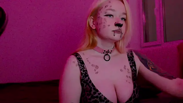 Rizebigboobs online show from January 10, 8:24 pm