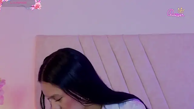 DulceRouss  online show from April 8, 12:07 pm