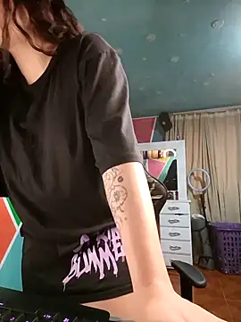 Mysticdooll69 online show from April 13, 5:47 pm