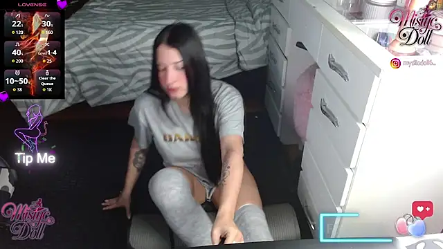 Mysticdooll69 online show from January 14, 11:32 pm