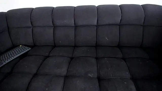 emilyhill s online show from February 16, 8:09 pm