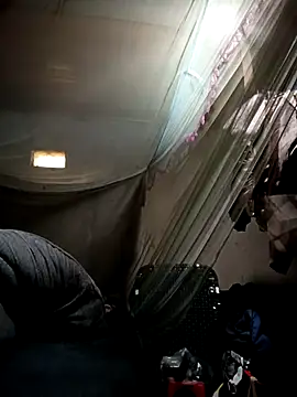 yu--yo online show from March 27, 8:26 am