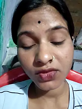 Nirasha cute online show from February 13, 6:20 pm