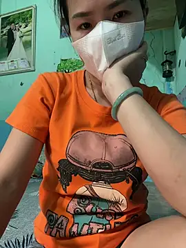 July-love online show from February 7, 10:19 am