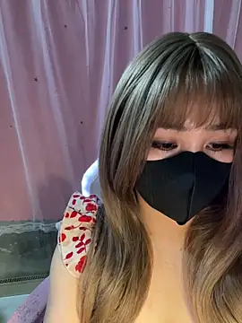 -Violet-t online show from March 18, 1:27 pm