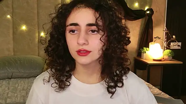 Susan Fors online show from February 20, 7:54 am