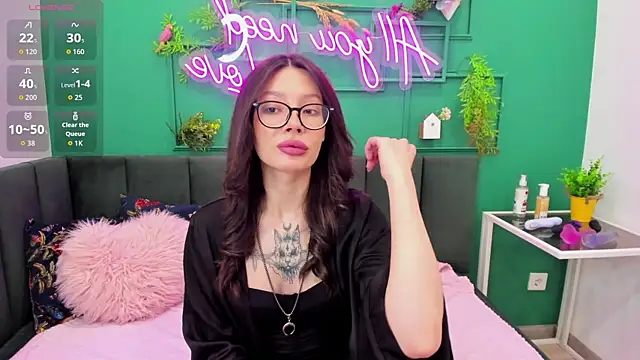 IvyDainty online show from April 9, 1:41 am