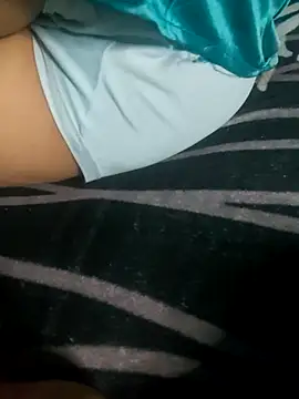 Lovebird2006 online show from January 16, 5:53 pm