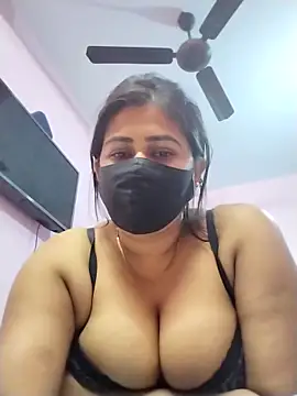 pinkihot23 online show from February 13, 4:41 pm