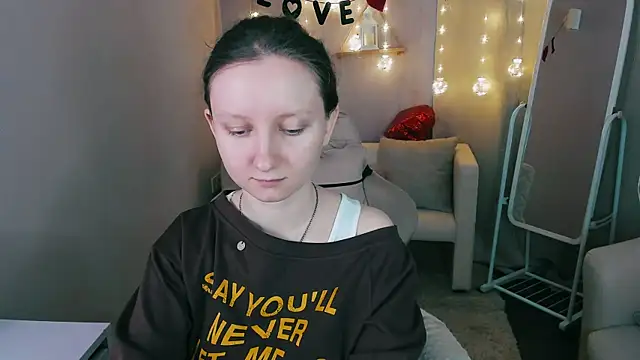 SunshineBlaze online show from February 15, 5:21 am