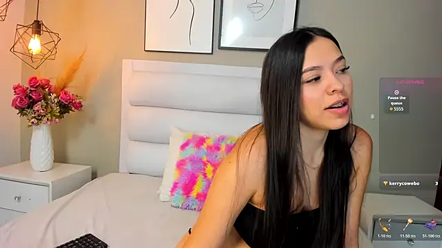 Salome Girl23 online show from April 18, 3:53 am