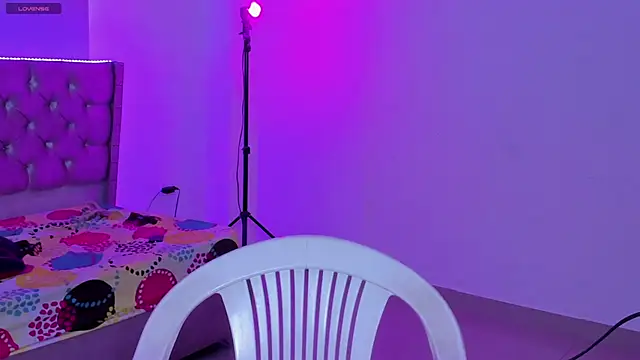 kitty violet11 online show from February 15, 9:25 pm