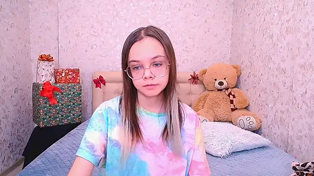 LolliStrawberry online show from January 18, 1:46 am