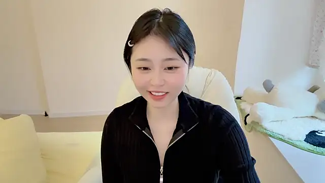 Onefiona online show from April 12, 7:55 am